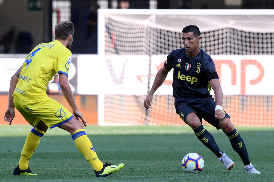 Juventus Coba Kalahkan Genoa