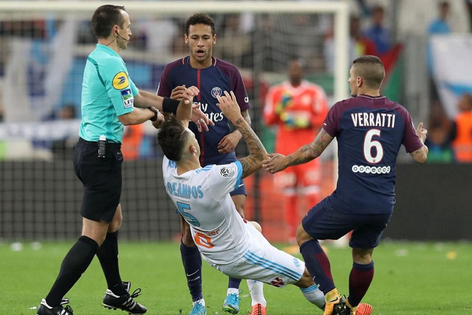 Ligue 1 : Neymar Minta Pelaku Pelemparan Botol Kearahnya Ditindak Tegas