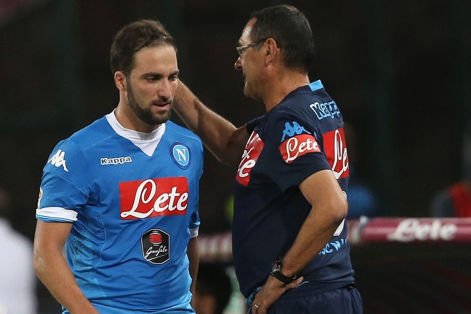 Serie A; Higuain Di Rumorkan Ingin Kembali Di Latih Sarri