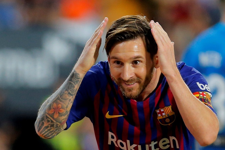 Lionel Messi Tidak Di Bawa Saat Barcelona Ke San Siro