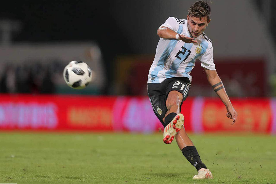 Argentina Paksakan Kemenangan Atas Mexico