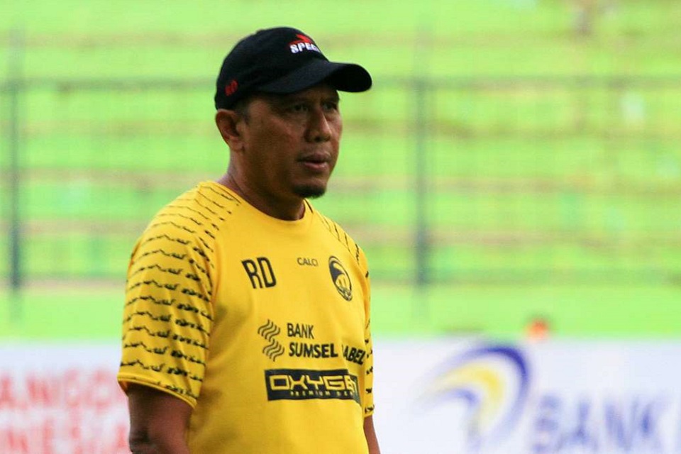Coach RD Tawarkan Diri Jadi Pelatih Persib Bandung