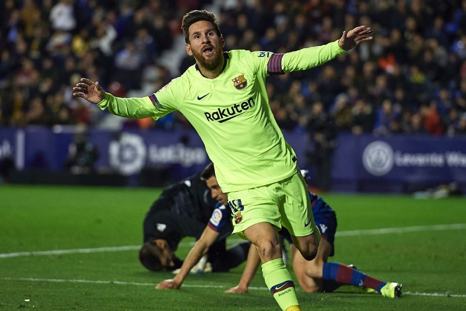 Hat-trick Messi Menangkan Barcelona 5-0 atas Levante