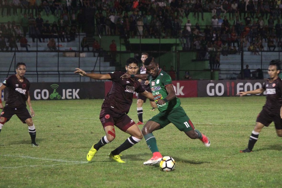 Pertandingan Pekan Terakhir Liga 1 Indonesa PSM vs PSMS