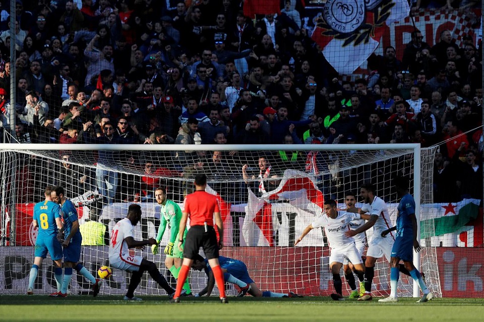 Berlawat ke Markas Sevilla, Atletico Petik Hasil Imbang
