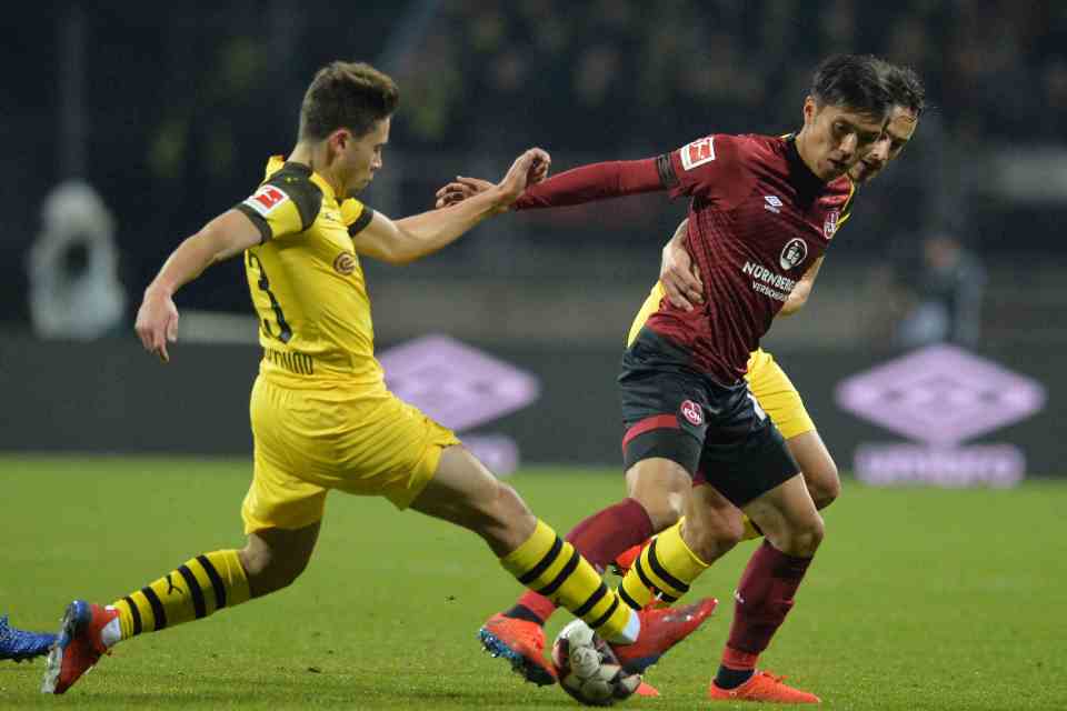 Hasil Bundesliga Dortmund Gagal Menjauh dari Bayern Munchen