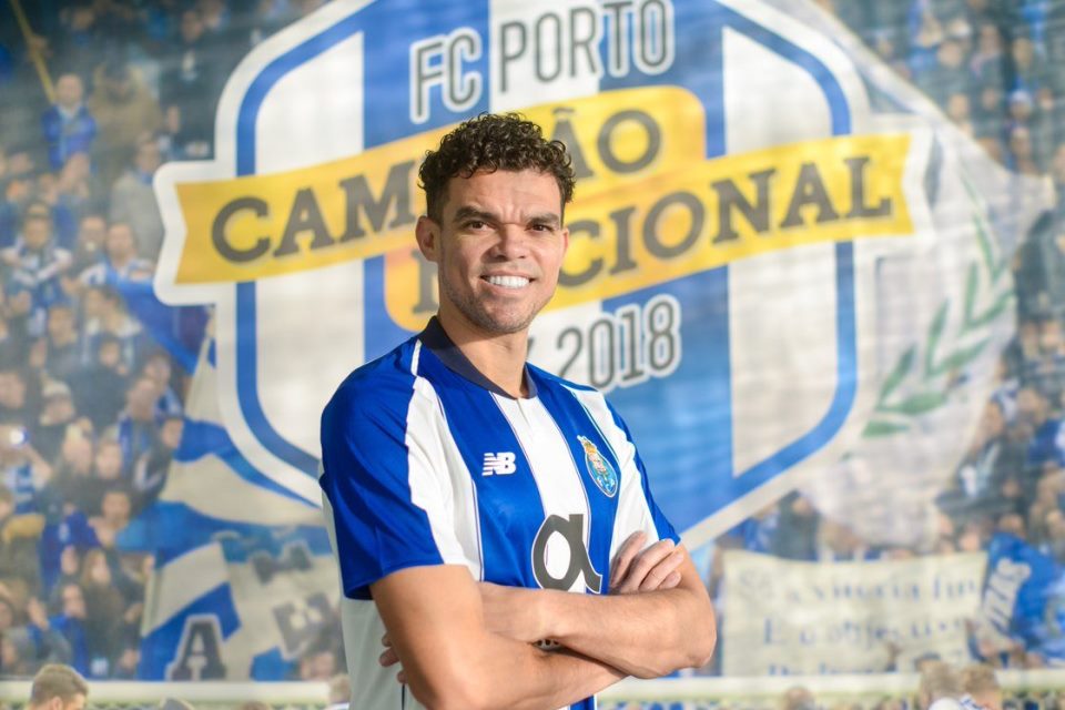 Pepe Sesumbar Bawa Porto Melaju ke Final Liga ChampionsPepe Sesumbar Bawa Porto Melaju ke Final Liga Champions