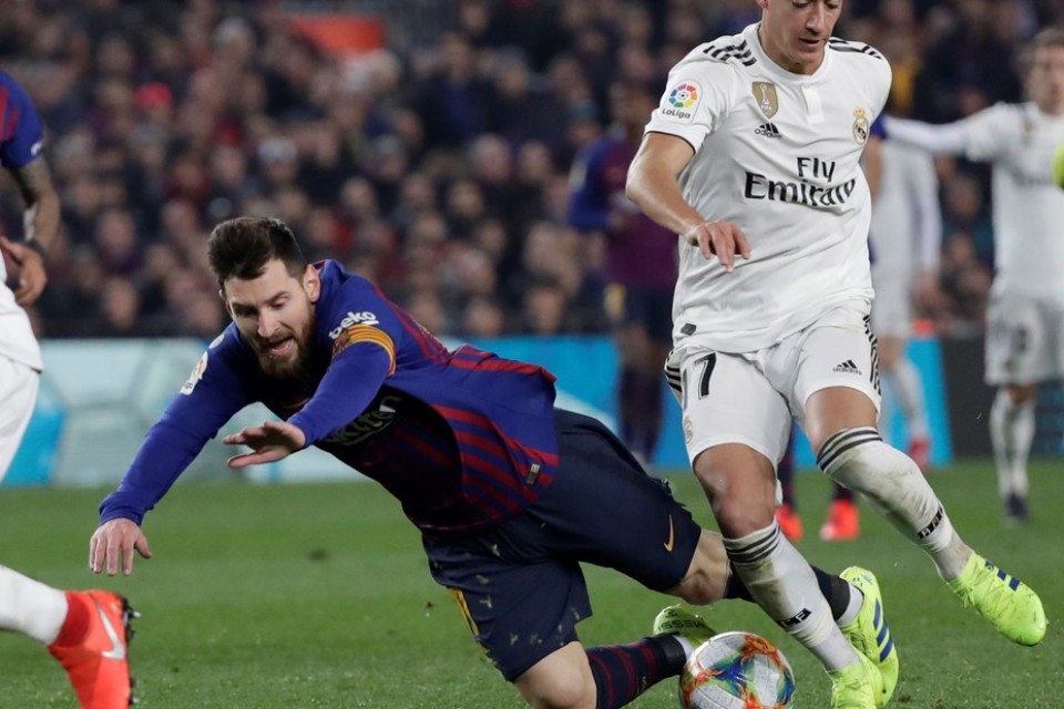 Rentetan Gol Messi Terhenti Di Laga El Classico Jilid Dua