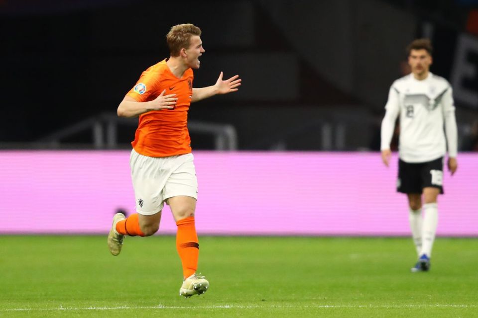 Kapten Ajax Disarankan Pindah Ke Bayern Munchen