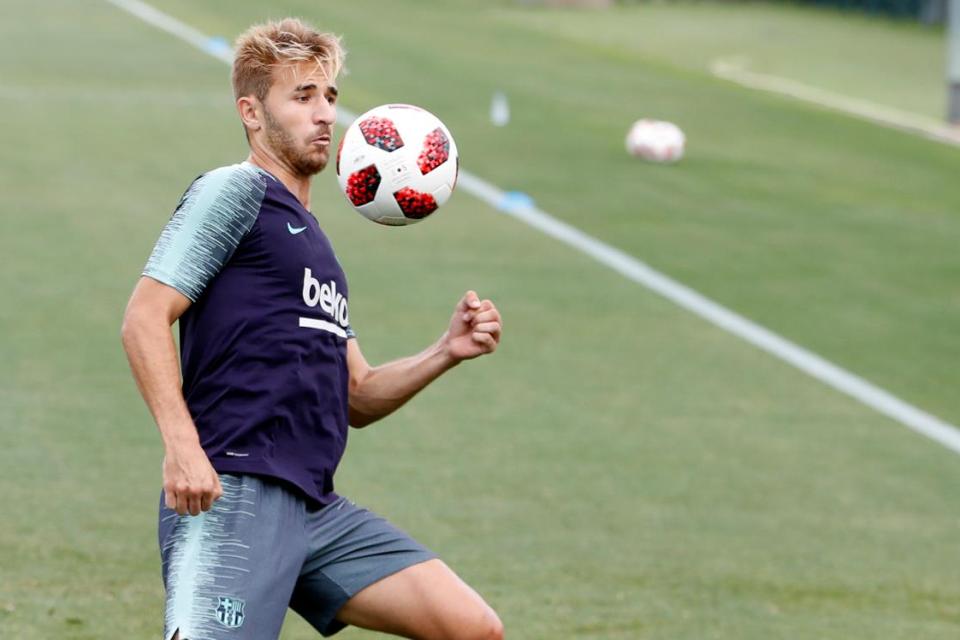 Kontrak Diputus, Youngster Barcelona Siap Main Dengan Iniesta