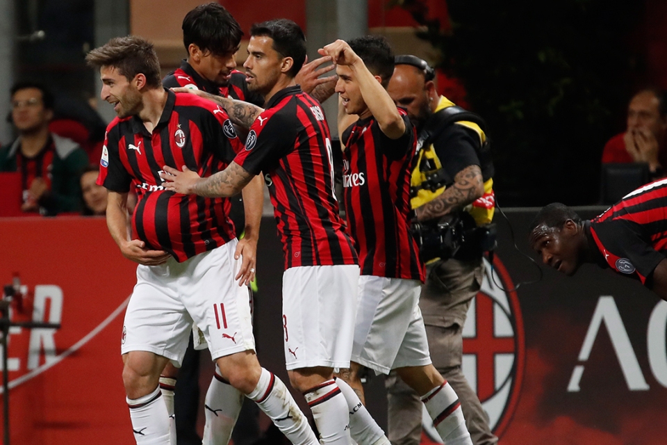 Cuci Gudang, AC Milan Siap Tendang 9 Pemain, Siapa Saja?