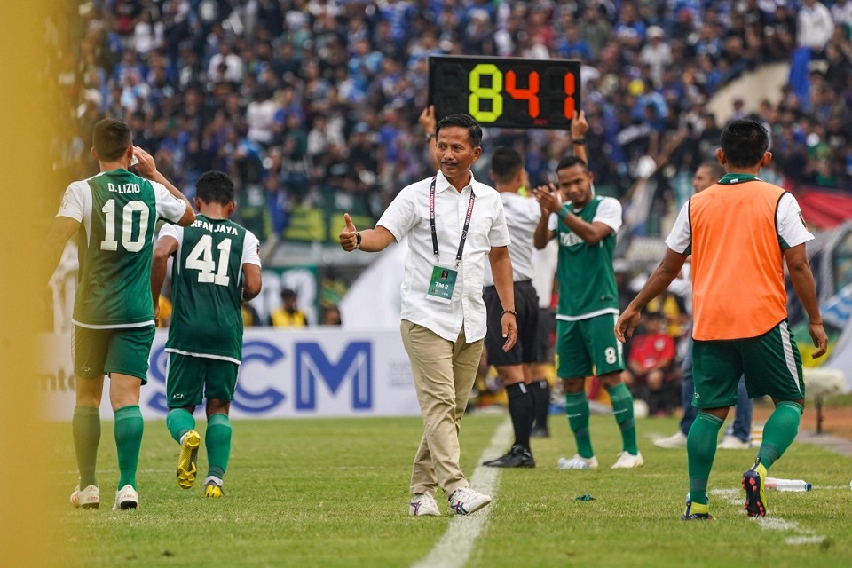 Berita Liga Indonesia - Djanur Tidak Khawatir Tiga Pilar Andalannya Absen Lawan Persib