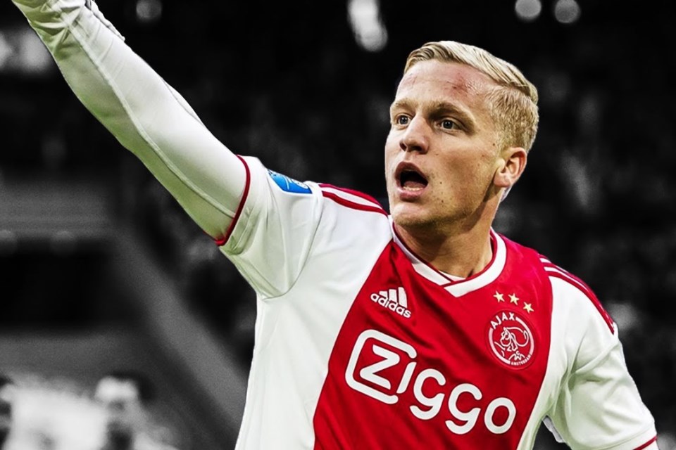 Meski Diburu Madrid, Pelatih Ajax Yakin Bintangnya Akan Bertahan