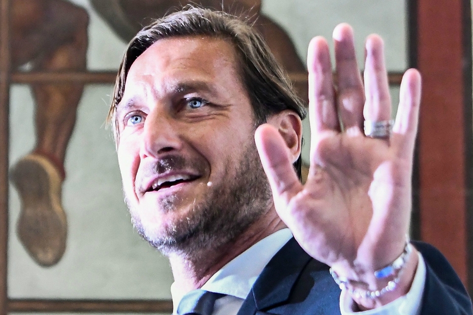 Legenda Roma Pesimis Inter Mampu Hentikan Dominasi Juventus