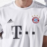 Kesederhanaan dalam Kostum Tandang Terbaru Bayern Munchen