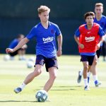 Di Masa Mendatang, Legenda Sebut De Jong Akan Menjadi Otak Permainan Barcelona