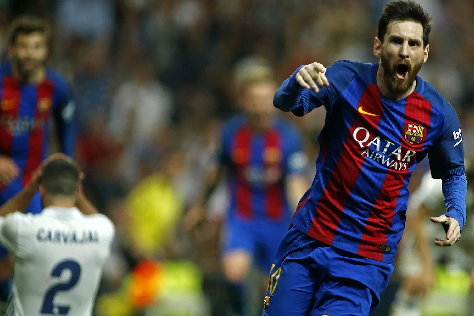 Menurut Bek Real Madrid, Messi Lebih Bagus Dibanding Ronaldo