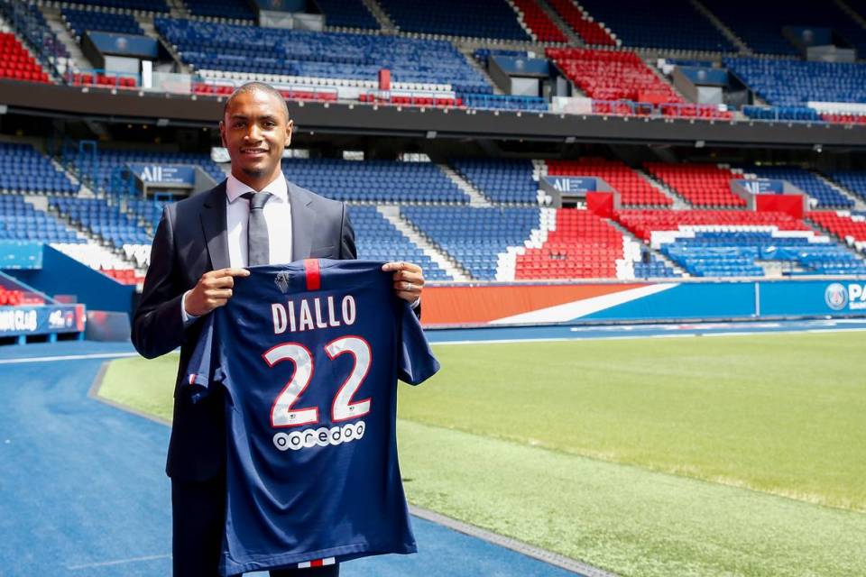 PSG Tuntaskan Transfer Abdou Diallo Dari Borussia Dortmund