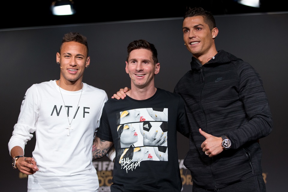 Bukan Messi, Neymar Disarankan Tiru Gaya Ronaldo