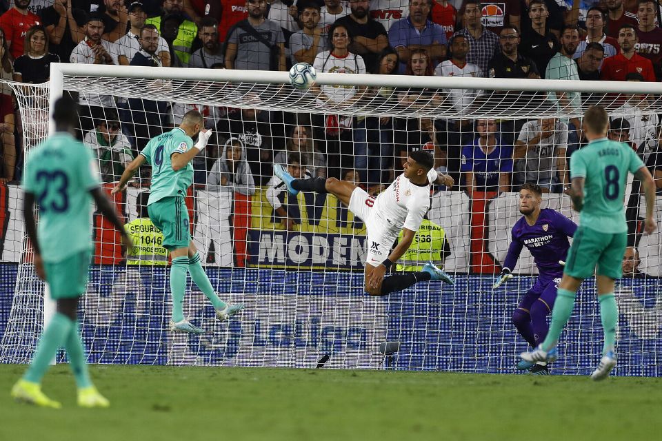 Gol Semata Wayang Benzema Bawa Madrid Benamkan Sevilla