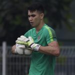 Hadapi Persebaya, Borneo FC Pastikan Gianluca Jadi Kiper Utama