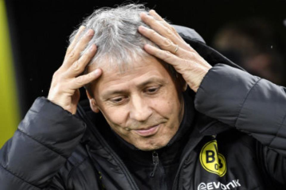 Apapun Hasilnya, Manajemen Pastikan Posisi Pelatih Dortmund Aman