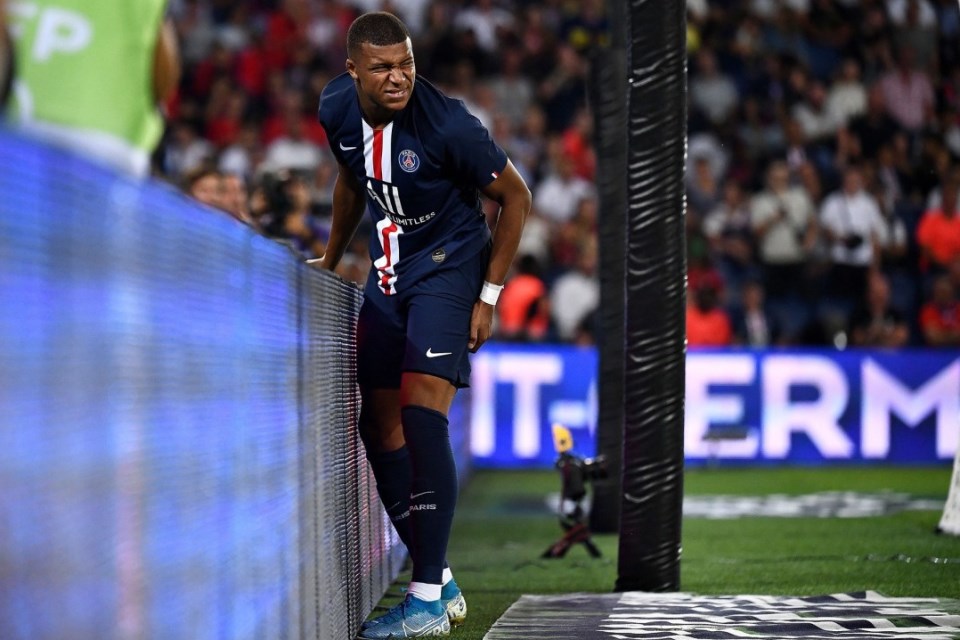 Masih Cedera, Timnas Prancis Pulangkan Mbappe ke PSG