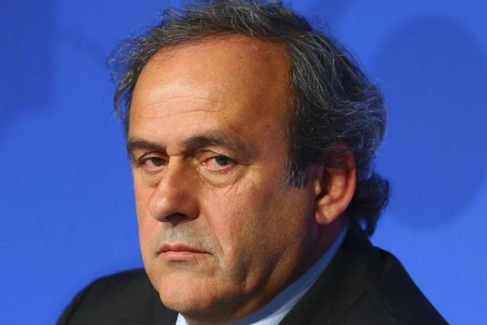 Mantan Presiden UEFA Sebut VAR Adalah Pembawa Masalah!