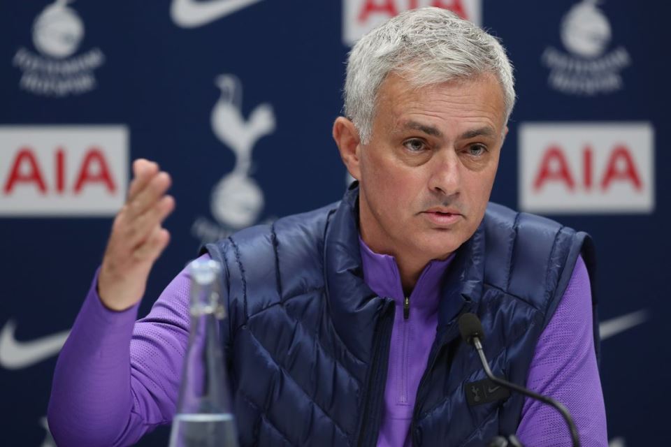 Dunia Sepakbola Diklaim Butuh Sosok Seperti Jose Mourinho