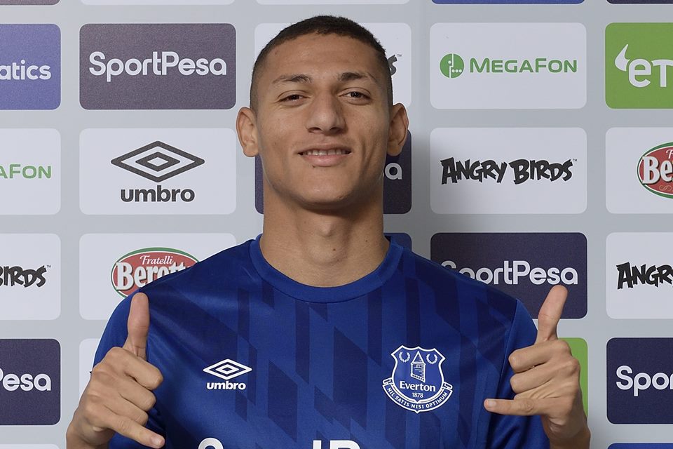 Everton Berikan Kontrak Jangka Panjang untuk Bintangnya