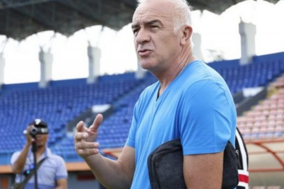Arema FC Rahasiakan Bek Asing Anyar Pengganti Arthur Cunha