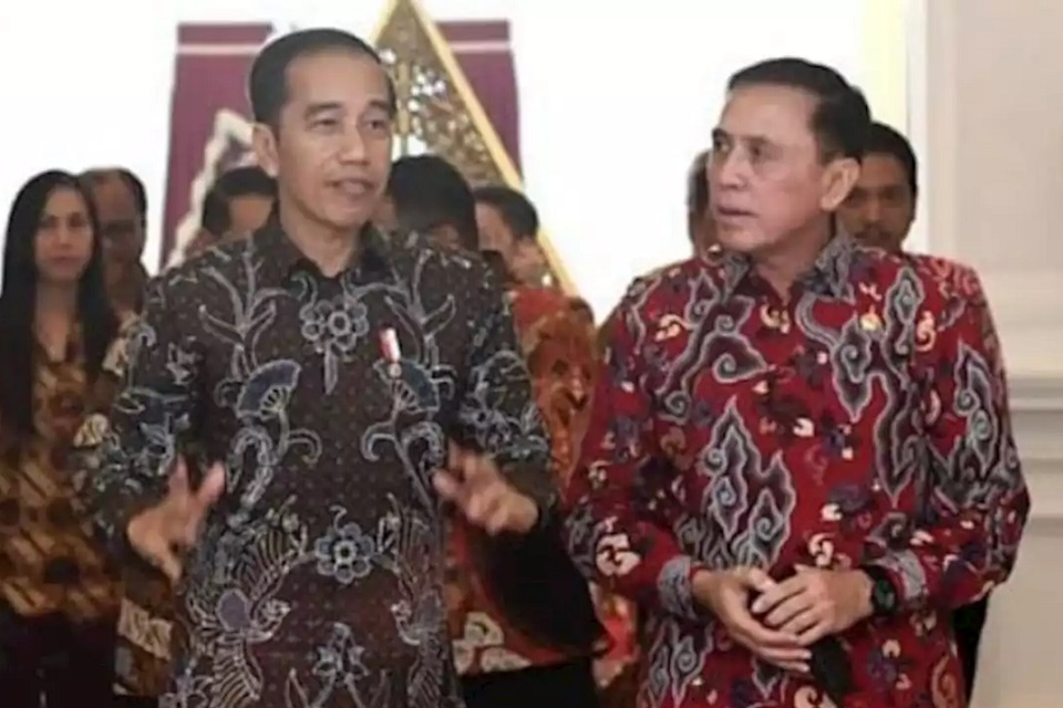 Presiden Jokowi dan Iwan Bule