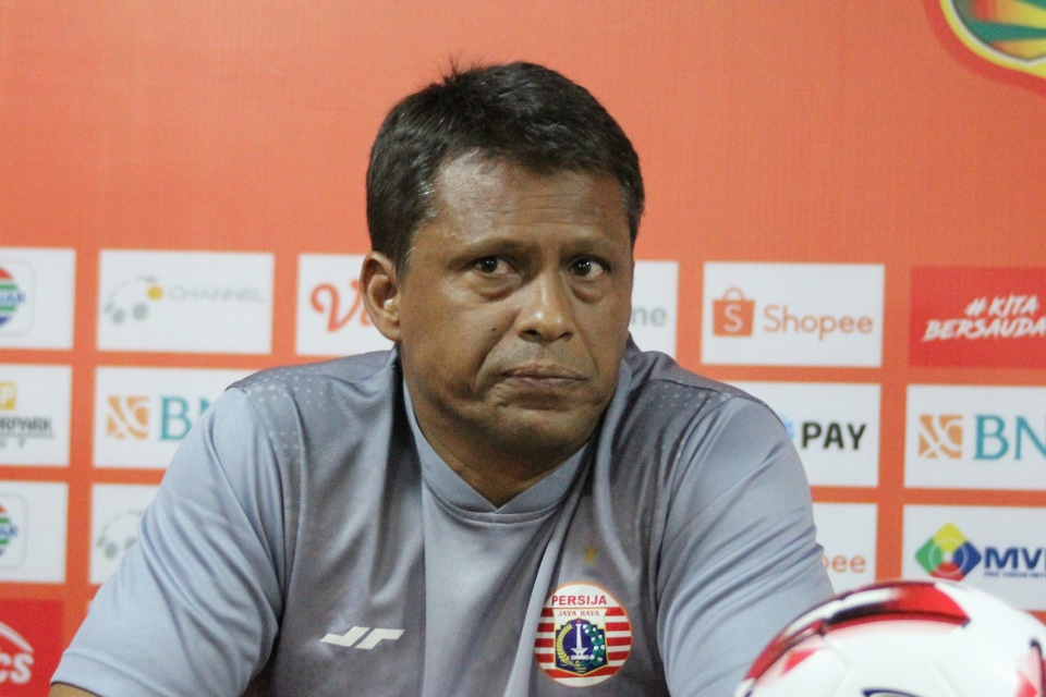 Pelatih Persija Dukung Kompetisi Diliburkan Karena Suspect Corona