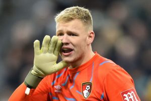Singgahi Tempat Ini, Kiper Bornemouth Kena Corona!