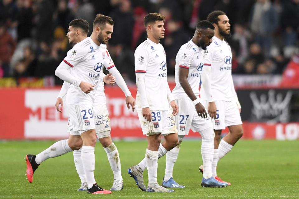 Tuk Lyon dan PSG, Gelar Laga Kandang Liga Champions Di Negara Lain