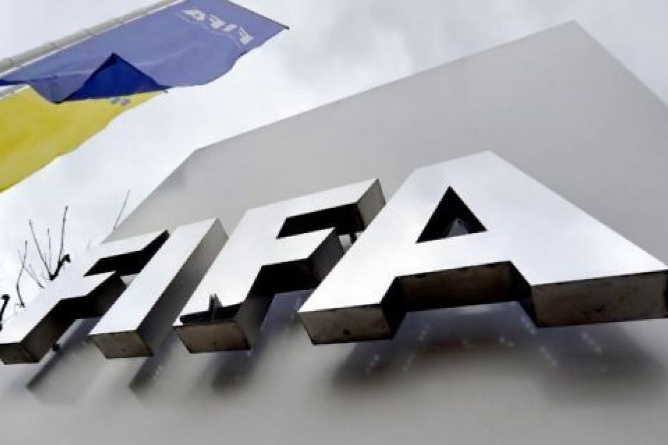 FIFA Persilahkan Bursa Transfer 2020 Dimulai Sebelum Kompetisi Berakhir