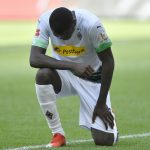 Hanya Berlutut, Kok Marcus Thuram Kena Sanksi?