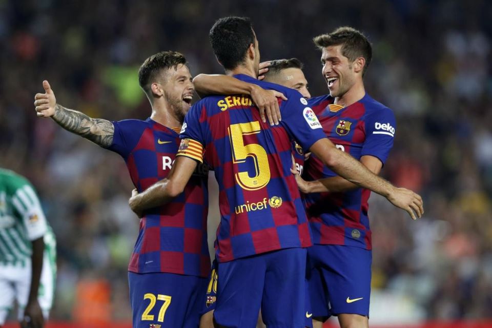 Rivaldo Keluhkan Sikap Barcelona yang Mulai Abaikan Jebolan La Masia