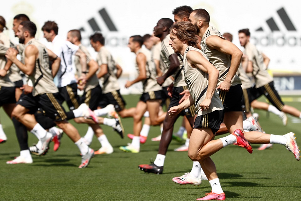 Luka Modric sedang megikuti latihan bersama skuad Real Madrid