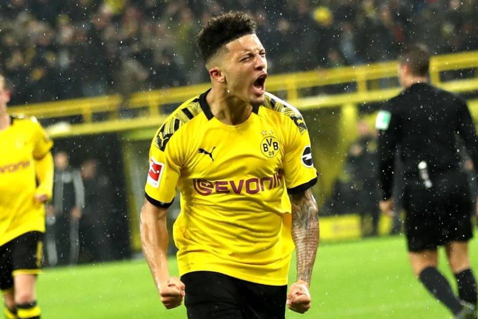 Pihak Dortmund Dibuat Heran Dengan Rumor Sancho ke MU