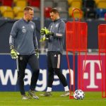 Manuel Neuer Jauh Lebih Istimewa Ketimbang Marc Ter Stegen