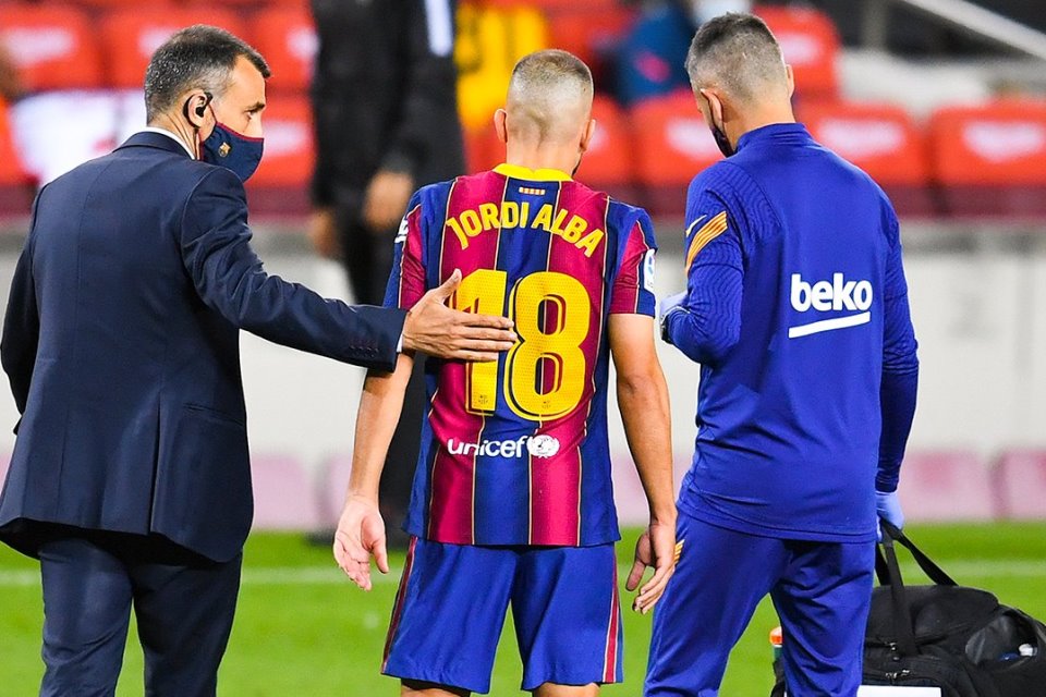 Jordi Alba Cedera Hamstring, Absen Bela Barcelona Selama Sebulan