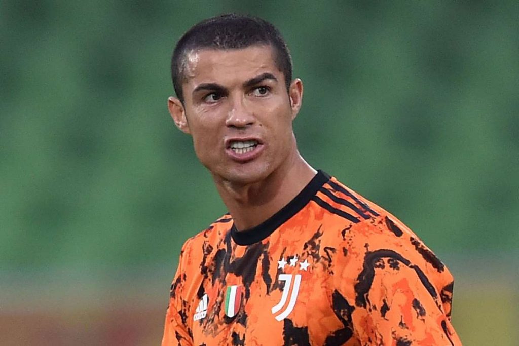 Kembali ke Inggris, Ronaldo Sebaiknya Gabung Wolverhampton Ketimbang MU