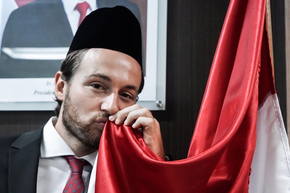 Penggawa Persija Jakarta, Marc Klok resmi menjadi Warga Negara Indonesia