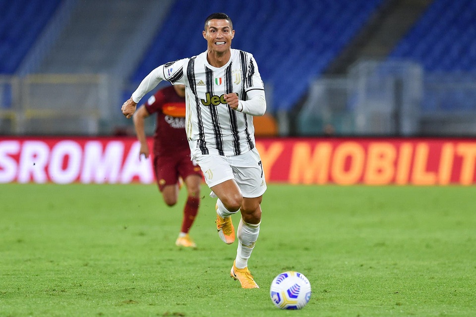 Ronaldo Absen, Ada yang Salah di Tim Juventus