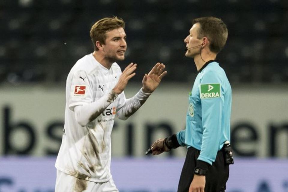 DFB Investigasi Insiden Memalukan Dua Bintang Bundesliga