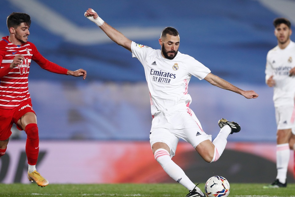 Menang 2-0 Atas Granada, Madrid Pepet Atletico di Puncak Klasemen