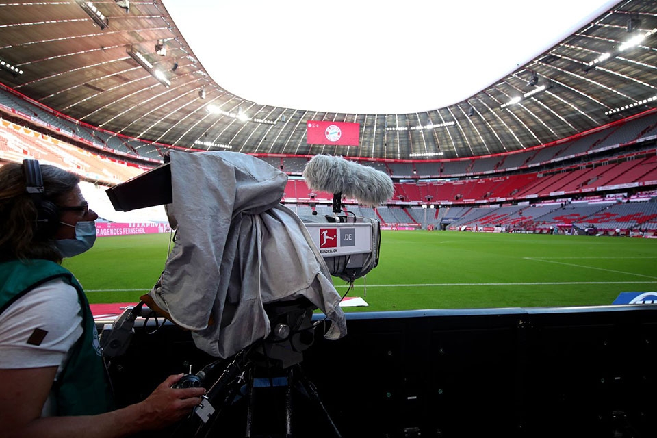 Keputusan Retribusi Hak Siar Merugikan Klub Top, Begini Kata CEO Dortmund dan Leverkusen