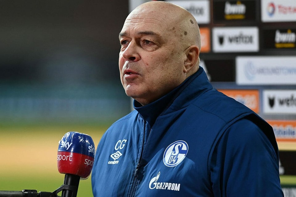 Chrstian Gross: Schalke Mulai Diburu Waktu