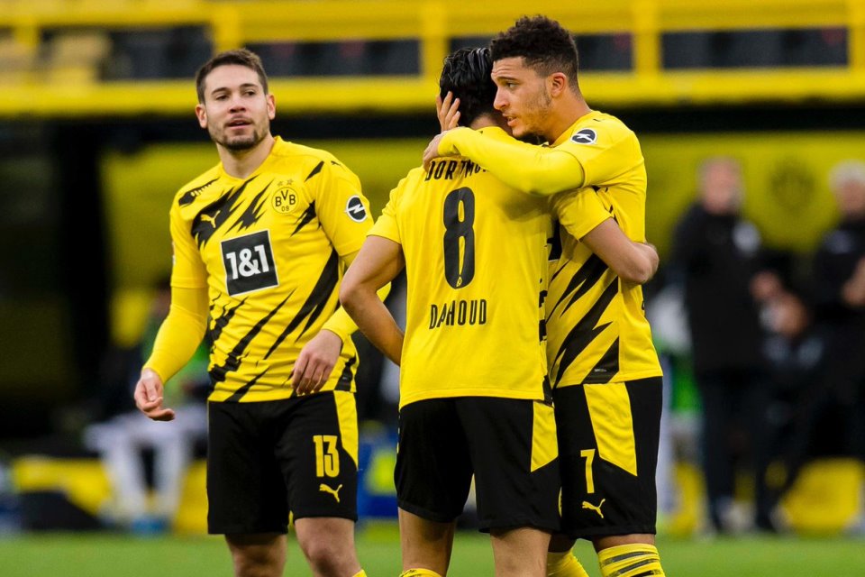 Borussia Dortmund Bungkam Arminia Biefeled 3-0